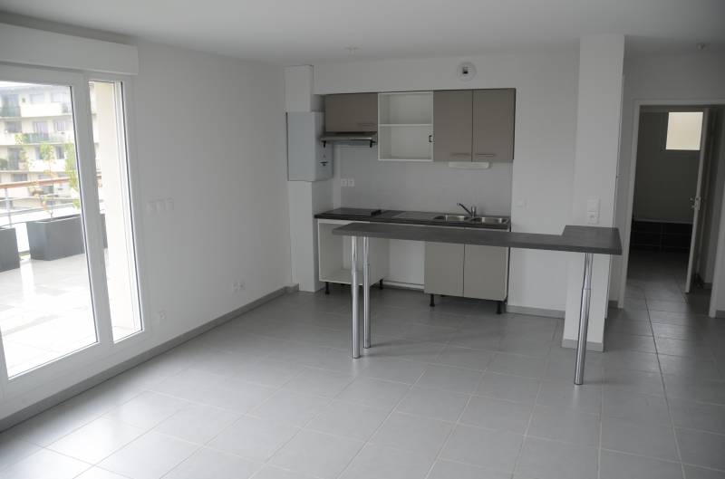 Apt T4 avec terrasse 65 m² sur Jolimont.